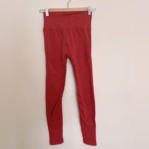 EUC Alphalete Halo Leggings M